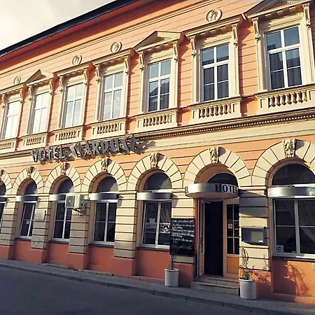 Hotel Stardust