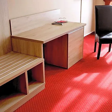 Hotel Stardust Nové Zámky