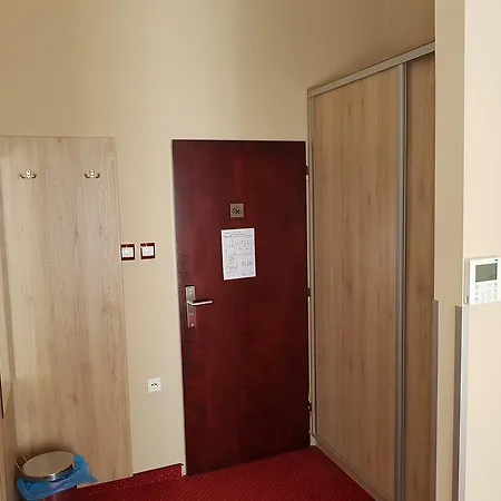 Hotel Stardust