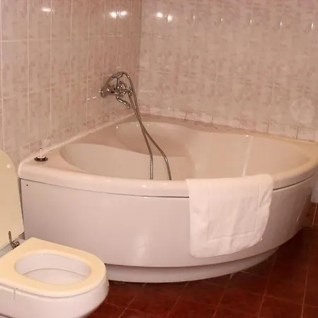Stardust Hotel Nové Zámky